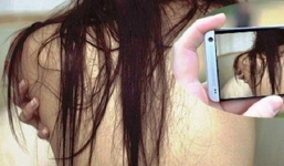 Dùng clip 'nóng' để tống tiền người tình