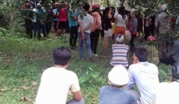 Đi hái mít cùng chồng, vợ rơi xuống giếng sâu 20m tử vong