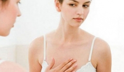 4 tác hại khôn lường khi bạn mặc áo lót chật