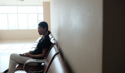 Hành trình giành lại con gái mới chào đời từ tay tử thần của nữ giám đốc: Cảm nhận sức sống mãnh liệt từ con