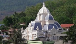 Tỉnh Sơn La giao công an làm rõ việc tung tin Chủ nhiệm UB Kiểm tra tỉnh ủy sở hữu tòa lâu đài khủng