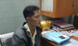 Bắt kẻ 2 tiền án kề dao dọa giết 3 mẹ con chủ shop thời trang để cướp 