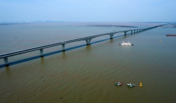 Chuyên gia nói sai sót ở cầu vượt biển dài nhất Việt Nam: 'Không thể chấp nhận được'