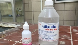 Hà Nội: Uống cồn pha rượu, một người đàn ông tử vong