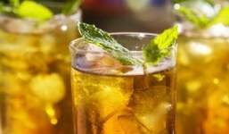 Những đối tượng sau nên kiêng uống trà đá kẻo mắc họa