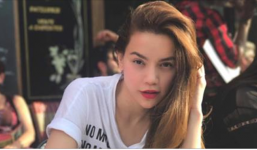 Bị chê không đủ trình xếp vào hàng ca sĩ, Hà Hồ lập tức đáp trả