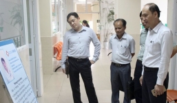 Thứ trưởng Y tế bắt quả tang BS Trung Quốc khám nam khoa chui