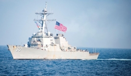 Trump cấp thêm quyền cho hải quân, công khai thách thức Trung Quốc ở Biển Đông