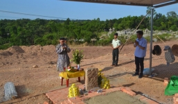 Vụ san ủi lăng mộ vợ vua: Khởi kiện chủ đầu tư tội xâm phạm mồ mả