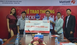 Nhận giải jackpot 'khủng', bà lão làm từ thiện 1 tỷ đồng