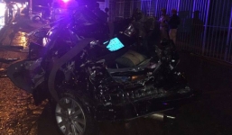 Thượng tá và Thiếu tá công an tử vong trong ô tô bị 'vò nát'