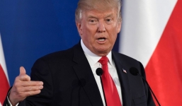 Lầu Năm Góc 'hết hồn' vì dòng tweet lấp lửng của Tổng thống Trump