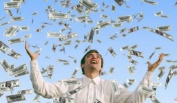 Trúng xổ số độc đắc, người đàn ông đột quỵ vì quá sung sướng