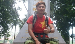 Chàng trai đi bộ xuyên Việt từ Lũng Cú đến Cà Mau trong 89 ngày với 15 triệu