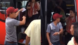 Tin mới về vụ nhân viên phụ xe đuổi, ném đồ 2 nữ du khách ở Nha Trang