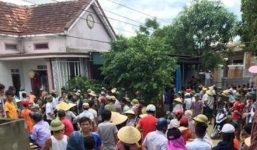 Hà Tĩnh: Nghi bắt cóc trẻ em, hàng trăm người vây bắt 1 phụ nữ