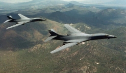 Mỹ điều oanh tạc cơ B1-B qua bán đảo Triều Tiên