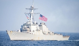 Mỹ điều thêm nhiều tàu chiến tới Biển Đông tìm thủy thủ rơi khỏi chiến hạm