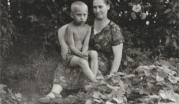 Ảnh hiếm về Putin trước khi trở thành tổng thống