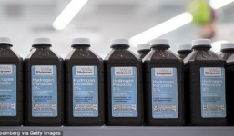 Hiểm họa khi uống nước oxy già để chữa bệnh và làm đẹp