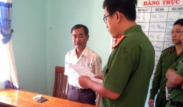 Bắt tạm giam thầy giáo môn Đạo đức dâm ô nhiều học sinh