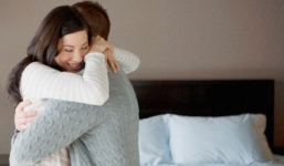 Cái kết bất ngờ từ cuốn sổ tiết kiệm của hai vợ chồng sắp ly hôn