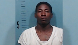 Cướp tiền, tên cướp bị tóm gọn vì ngủ quên tại hiện trường