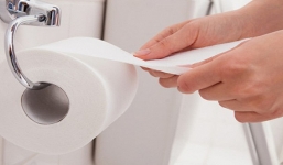 Dùng giấy vệ sinh không đúng có thể gây tác hại khôn lường