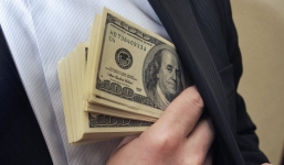 Buộc kỷ luật thôi việc phóng viên cưỡng đoạt tài sản