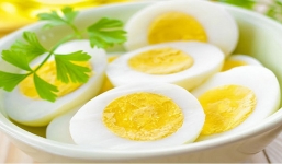 Những cách ăn trứng gây nguy hiểm đến sức khỏe cả gia đình