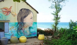 Chiêm ngường ngôi làng bích họa đẹp mê hồn ở Quảng Nam