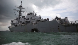 Trung Quốc mỉa mai Hải quân Mỹ sau hai vụ va chạm với tàu hàng