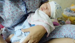 Bé 14 tuổi bị bỏ rơi cùng bức thư: Người đàn ông nghi cha đẻ điện muốn nhận con