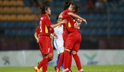 Phía sau chuyện 'bữa ngon - bữa dở' của bóng đá nam và nữ