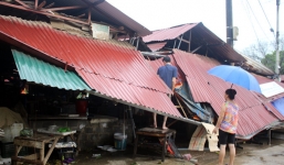 3 người chết, gần 400 ngôi nhà bị hư hỏng sau bão số 6