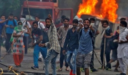 Đạo sĩ Ấn Độ bị kết tội hiếp dâm, bạo loạn nổ ra khiến 32 người thiệt mạng