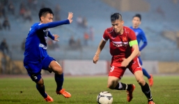 Trong cơn quẫn bách, ĐT Việt Nam gọi Công Vinh trở lại đấu Campuchia?