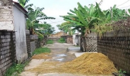 Người mẹ nghi giết con trai rồi uống thuốc sâu tự tử đã tử vong