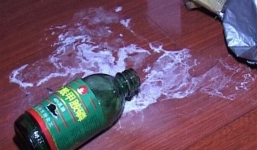 Nghi án mẹ trầm cảm sát hại con trai 2 tuổi rồi uống thuốc trừ sâu tự tử