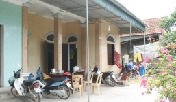 Bức thư tuyệt mệnh của người mẹ uống thuốc sâu tự tử cùng con trai 2 tuổi