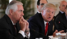 Mục đích thực sự đằng sau quyết định đóng cửa lãnh sự Nga của ông Trump là gì?