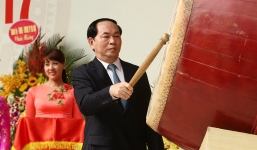Chủ tịch nước đánh trống khai giảng năm học mới