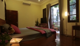 Căn phòng hiện đại mang tên gọi dân dã “Cỏ ba lá”