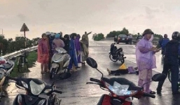 Hải Dương: Đôi nam nữ đang đi xe máy bị sét đánh người tử vong, người nguy kịch