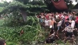 Người dân 'bế' cả công an đi chỗ khác để đánh đập trộm chó