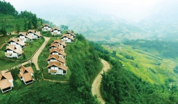 Cuối tuần rủ nhau đi trốn tại “ngôi nhà trên mây” thơ mộng