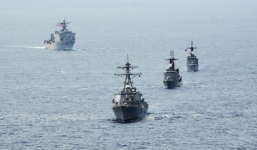 Việt Nam phản ứng về việc Mỹ lên kế hoạch tuần tra Biển Đông