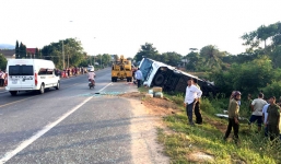 Không xác định được tốc độ xe khách trong vụ đối đầu container khiến 2 người chết