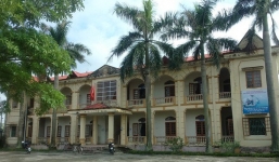 Bí thư, Chủ tịch xã  bị bắt vì đánh bạc ở cơ quan