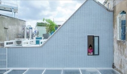 Ngôi nhà 16m2 tại Sài Gòn khiến báo Tây cũng mê tít
